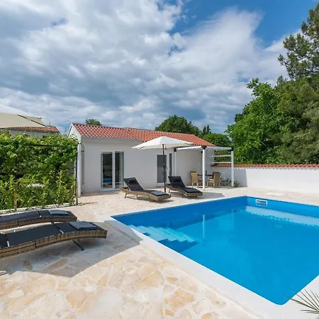 Casa Cosini With Private Pool Feriehus