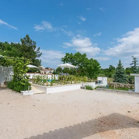 펜션 Casa Cosini With Private Pool 포레치