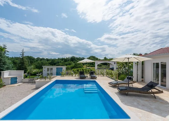 펜션 Casa Cosini With Private Pool 포레치