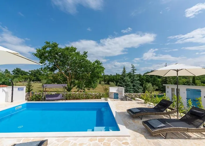 Casa Cosini With Private Pool Πόρετς